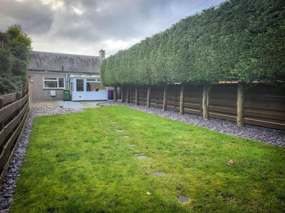 Central 2-Bedroom Bunglow With Double Sofa Bed Carnoustie Exterior photo